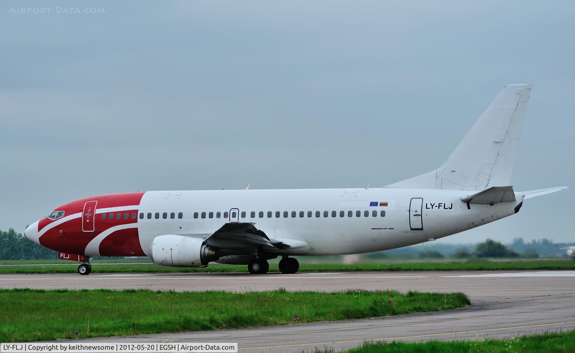LY-FLJ, 1989 Boeing 737-3K2 C/N 24327, Departing Norwich for Verona !