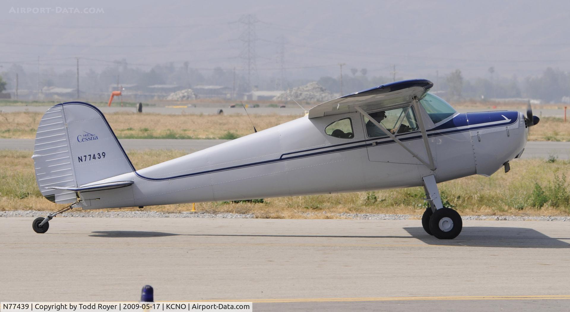 N77439, 1947 Cessna 140 C/N 11881, Taxiing to parking at Chino