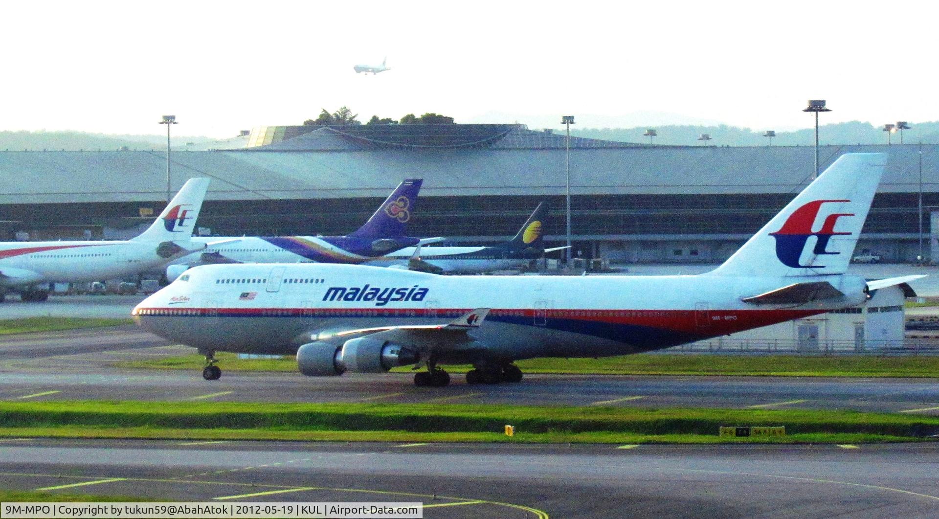 9M-MPO, 2001 Boeing 747-4H6 C/N 28433, Malaysia Airlines