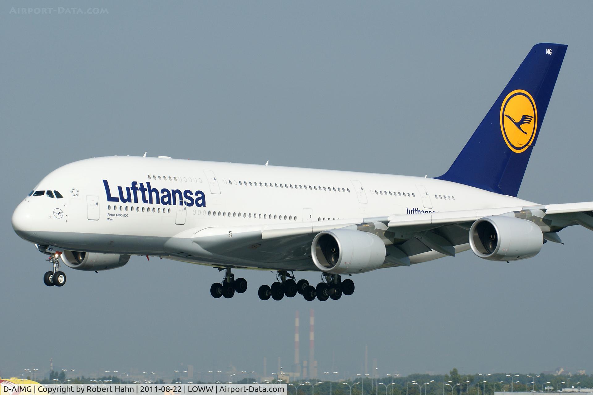 D-AIMG, 2011 Airbus A380-841 C/N 069, Landing on RWY16