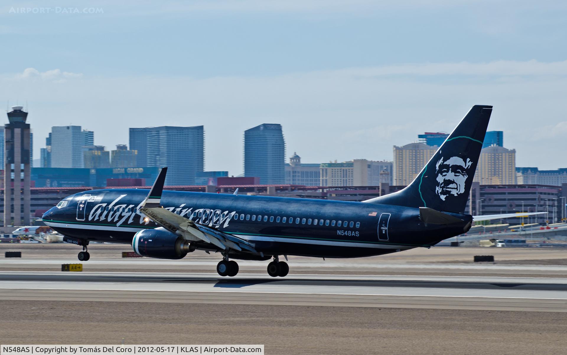 N548AS, 2005 Boeing 737-890 C/N 30020, N548AS Alaska Airlines Boeing 737-890 (cn 30020/1738)

- Las Vegas - McCarran International (LAS / KLAS)
USA - Nevada, May 17, 2012
Photo: Tomás Del Coro