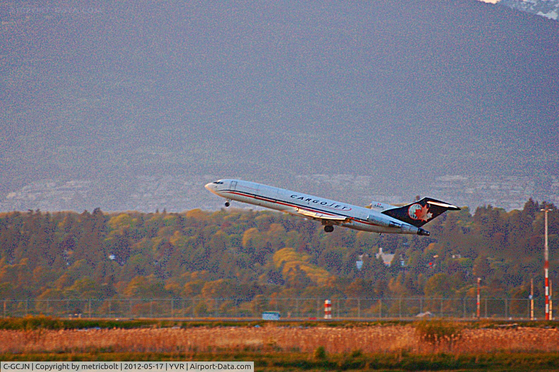 C-GCJN, 1978 Boeing 727-225 C/N 21451, Evening departure