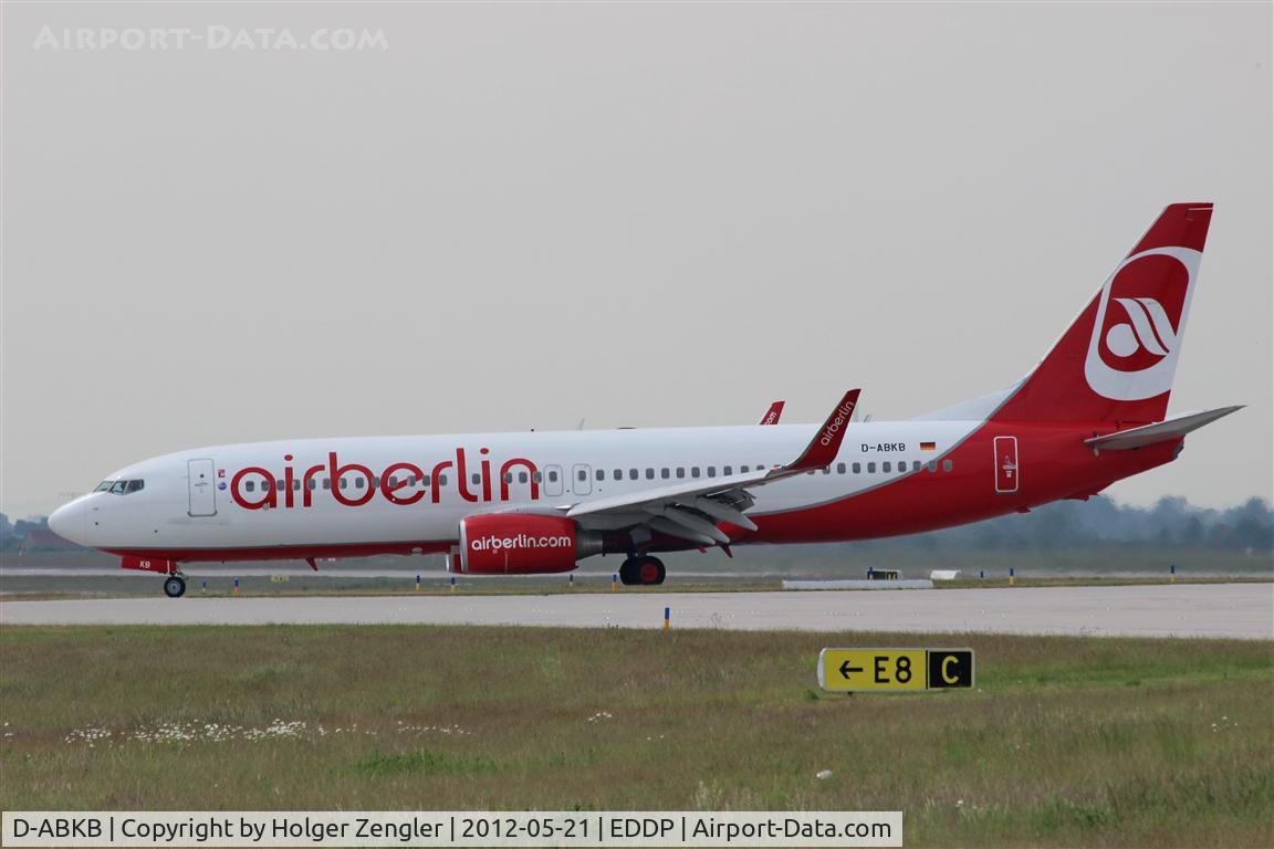 D-ABKB, 2008 Boeing 737-86J C/N 37740, On taxiway to gate 132.....