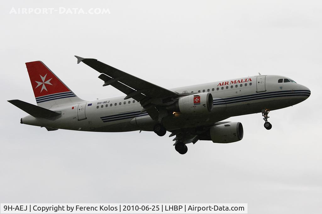9H-AEJ, 2004 Airbus A319-112 C/N 2186, Ferihegy