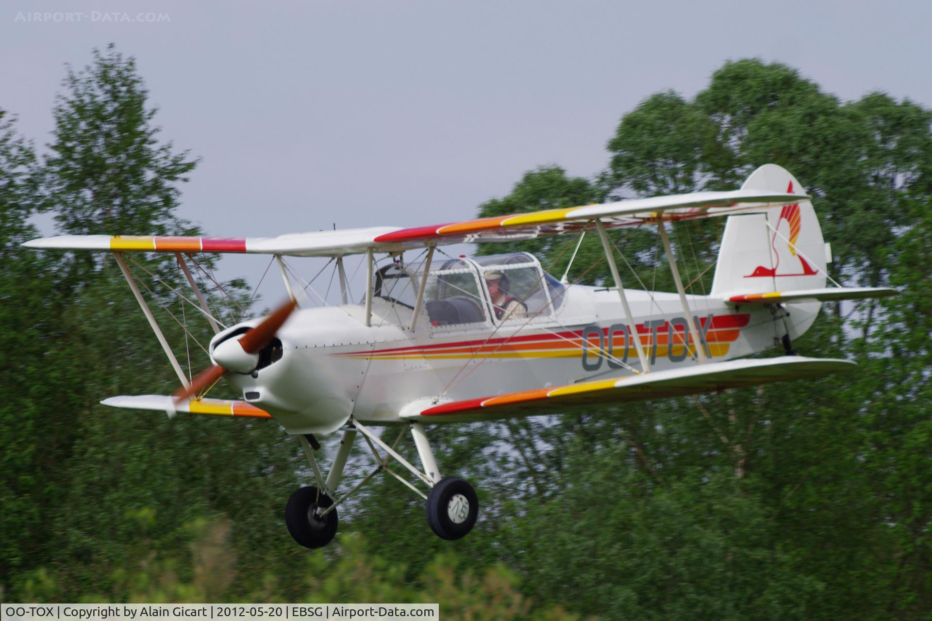 OO-TOX, 1948 Nord Stampe SV-4C C/N 150, Approching EBSG