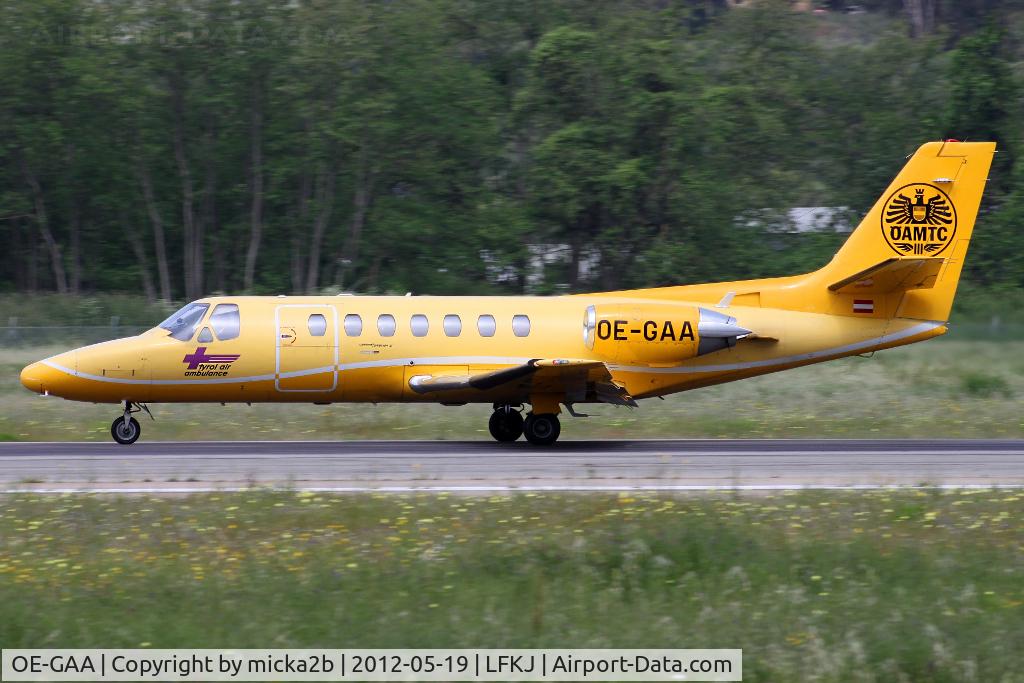 OE-GAA, Cessna 560 Citation V C/N 560-0111, Take off in 20