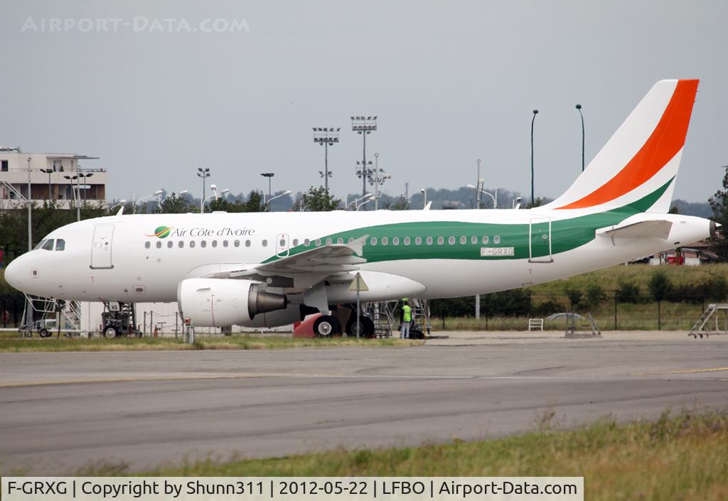 F-GRXG, 2004 Airbus A319-115LR C/N 2213, Just going out from paintshop, this ex. Air France unveil his new color scheme as Air Cote d'Ivoire. Future new company who start their operations in July. First pics in the database ;)