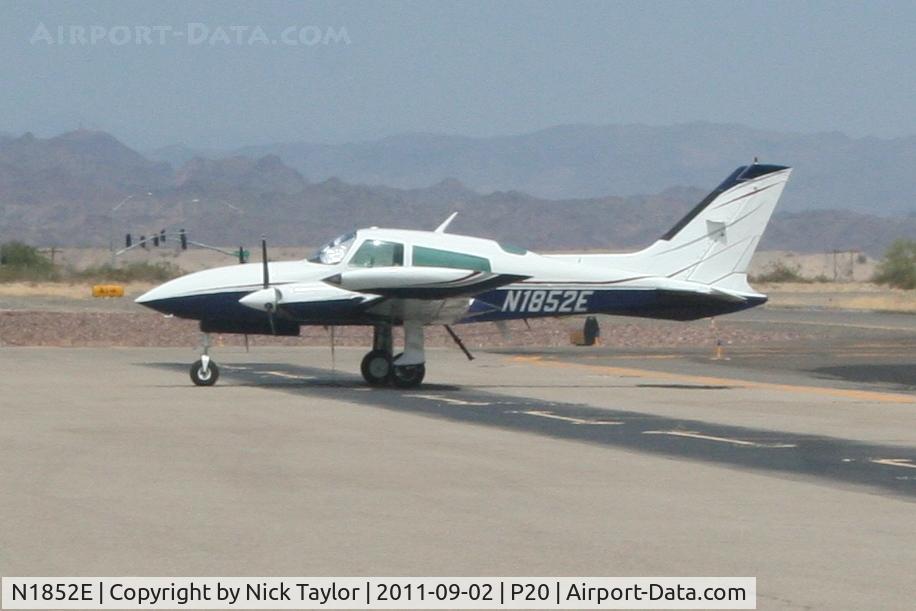 N1852E, 1979 Cessna 310R C/N 310R1587, Parked at Parker