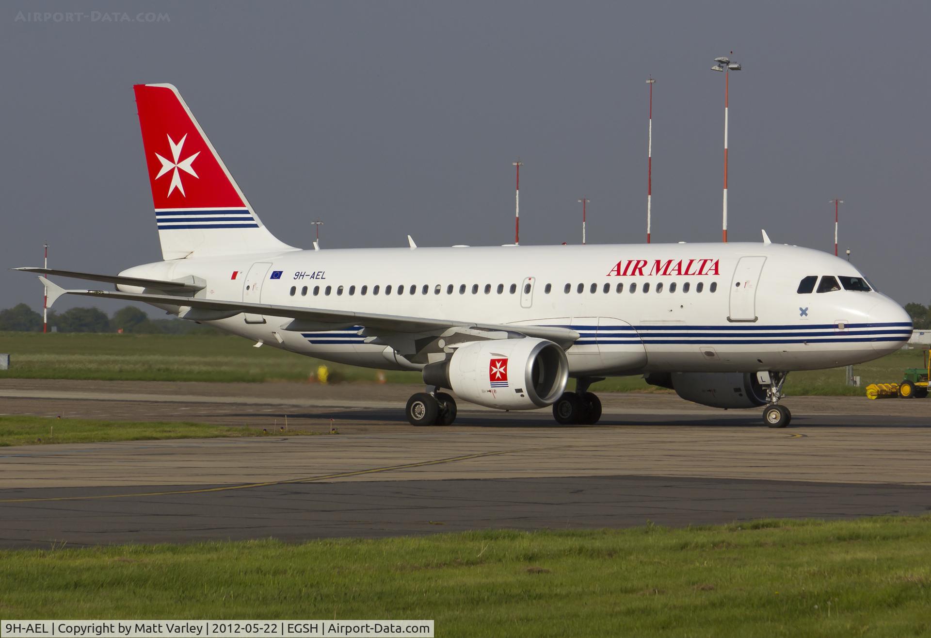 9H-AEL, 2004 Airbus A319-111 C/N 2332, Arriving at EGSH.