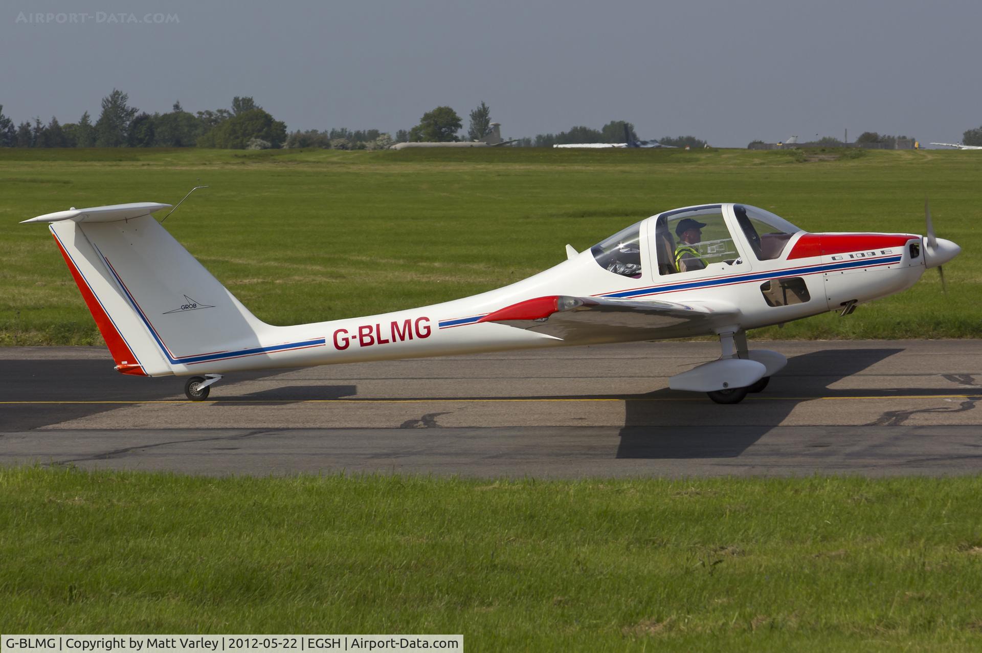 G-BLMG, 1984 Grob G-109B C/N 6322, Departing SaxonAir.