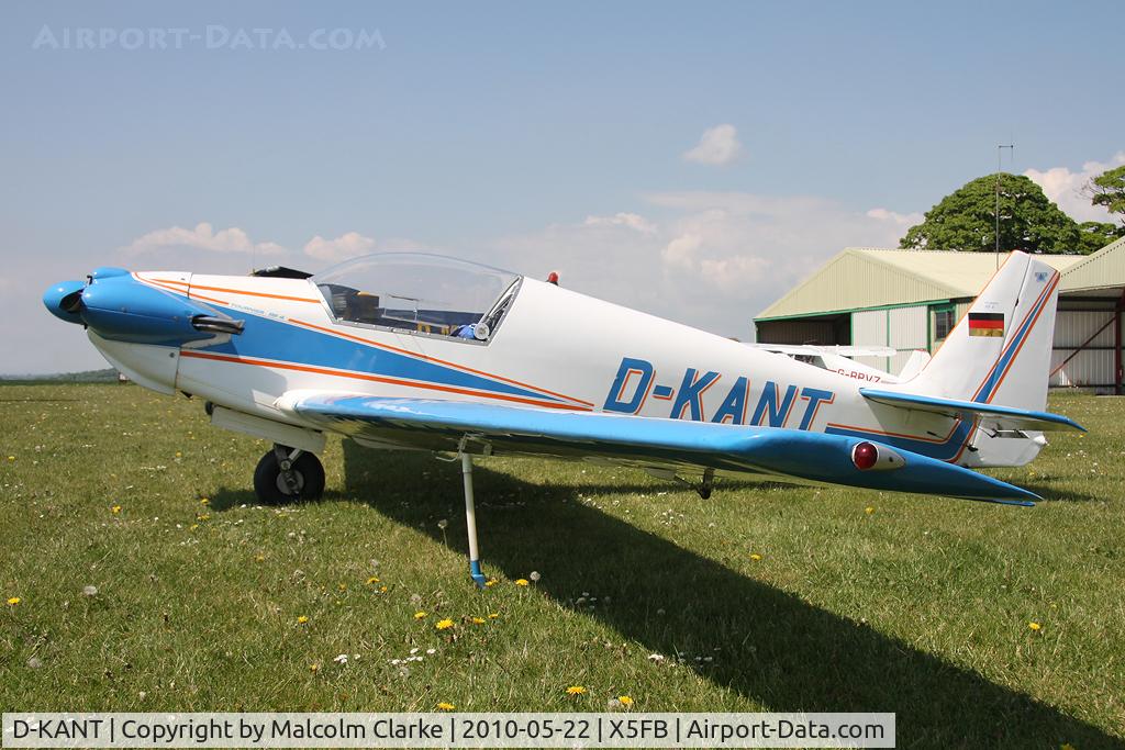 D-KANT, Sportavia-Putzer Fournier RF-4D C/N 4086, Fournier RF-4, Fishburn Airfield, May 2010.