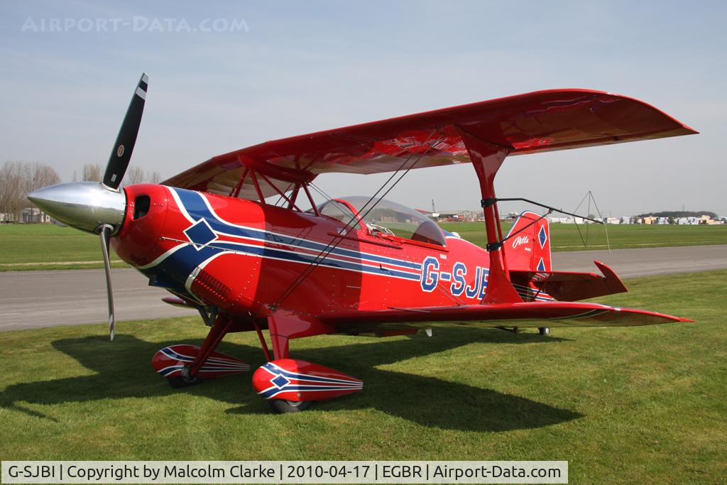 G-SJBI, 2007 Aviat Pitts S-2C Special C/N 6082, Aviat Pitts S-2C, Breighton Airfield, April 2010.