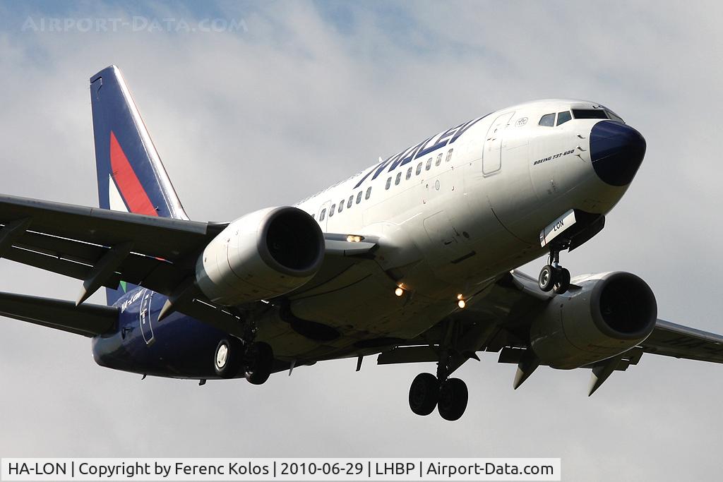 HA-LON, 2004 Boeing 737-6Q8 C/N 29353, Ferihegy
