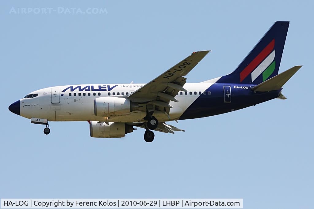 HA-LOG, 2004 Boeing 737-6Q8 C/N 28261, Ferihegy