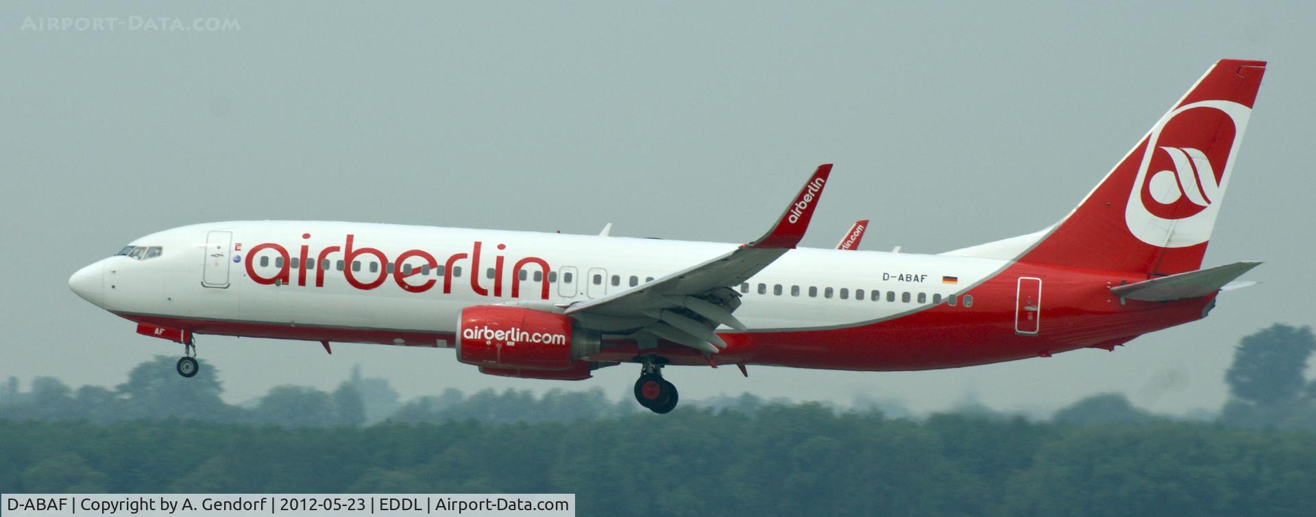 D-ABAF, 2001 Boeing 737-86J C/N 30878, Air Berlin, short before landing on Rwy23L at Düsseldorf Int´l