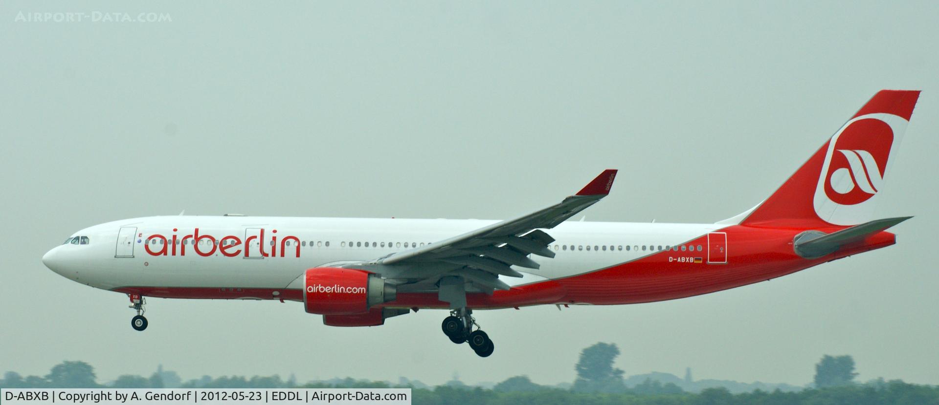 D-ABXB, 2000 Airbus A330-223 C/N 322, Air Berlin, is on short finals at Düsseldorf Int´l (EDDL)