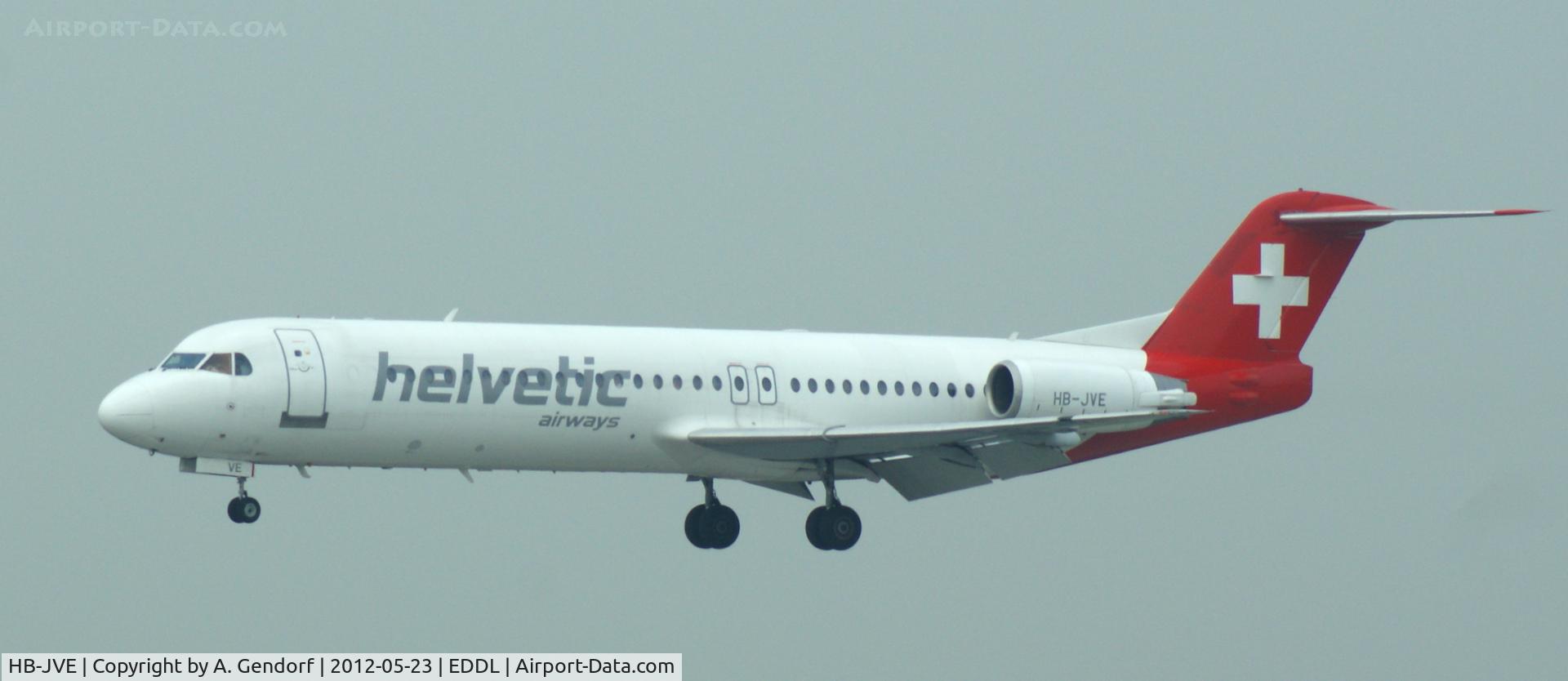 HB-JVE, 1993 Fokker 100 (F-28-0100) C/N 11459, Helvetic, on finals at Düsseldorf Int´l (EDDL)