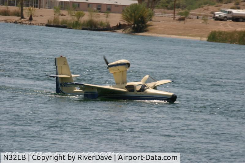 N32LB, 1974 Lake LA-4-200 Buccaneer C/N 631, Breakfast at the Road Runner