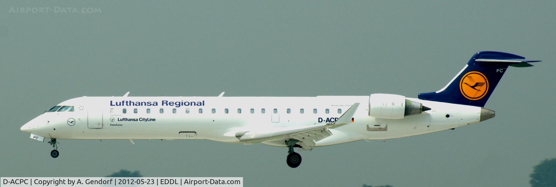 D-ACPC, 2001 Canadair CRJ-701ER (CL-600-2C10) Regional Jet C/N 10014, Lufthansa Cityline, on finals at Düsseldorf Int´l (EDDL)