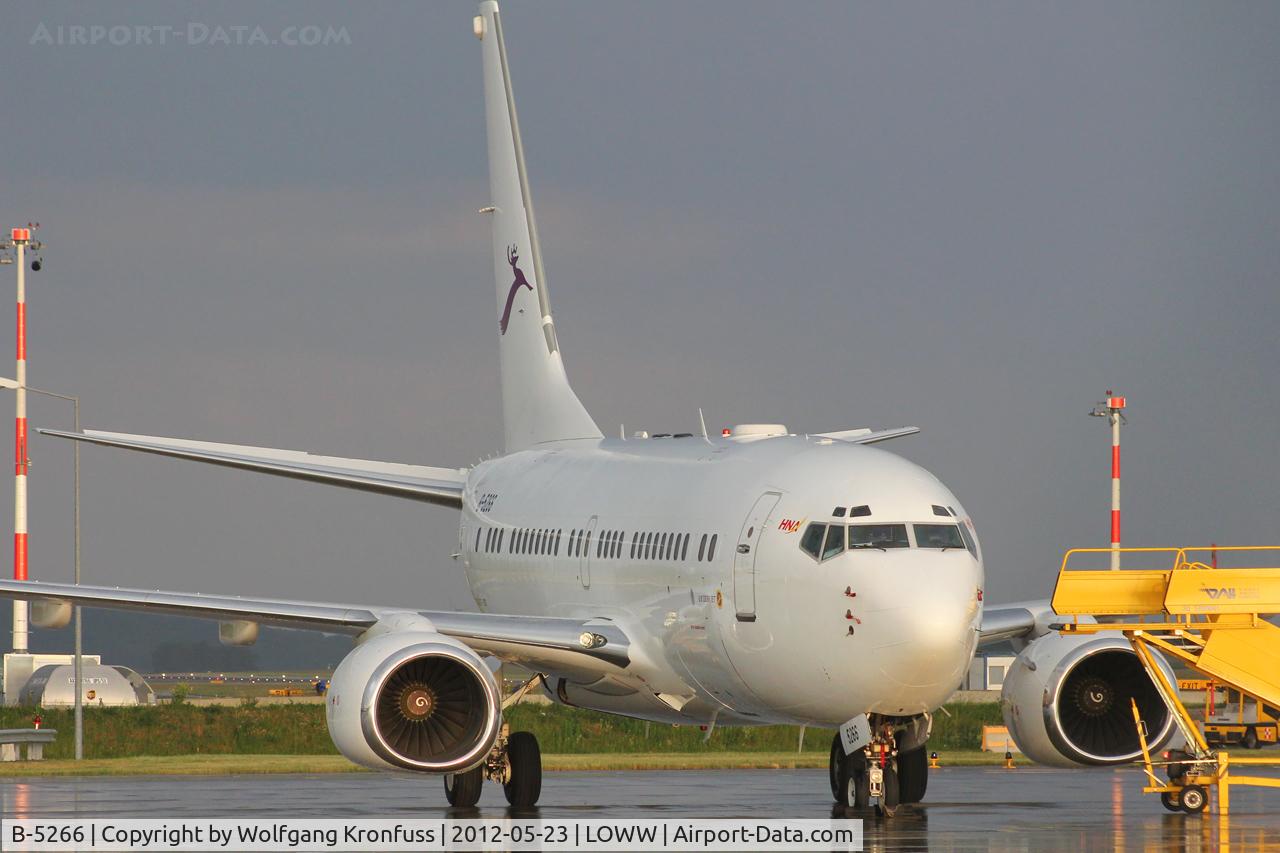 B-5266, 1999 Boeing 737-7AK C/N 29866, Deer Jet