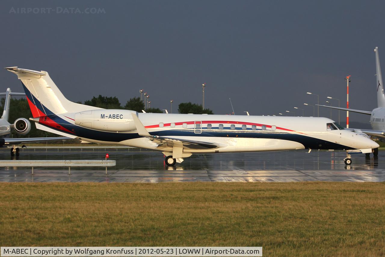 M-ABEC, 2008 Embraer EMB-135BJ Legacy 600 C/N 14501031, private