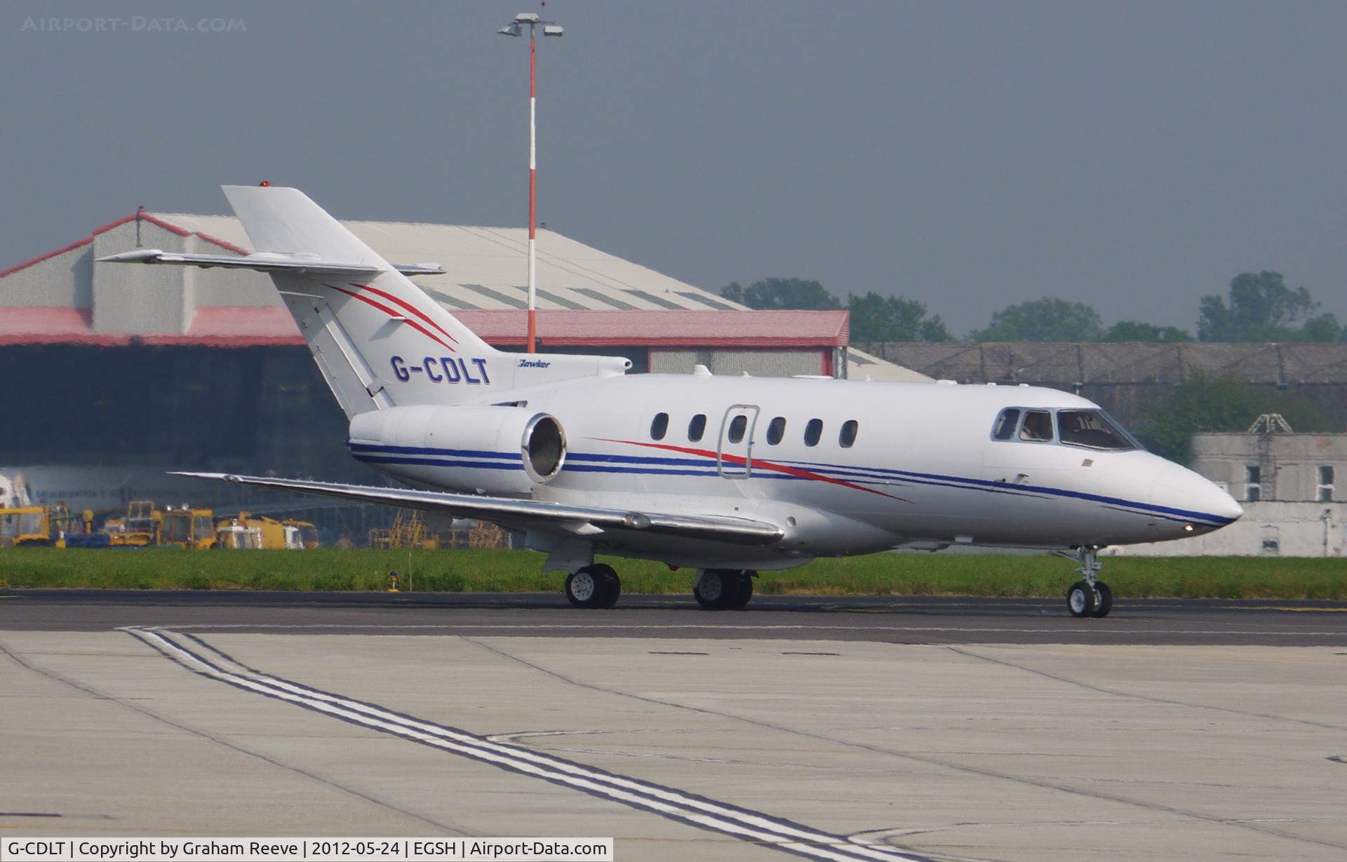 G-CDLT, 2005 Raytheon Hawker 800XP C/N 258710, Just landed.
