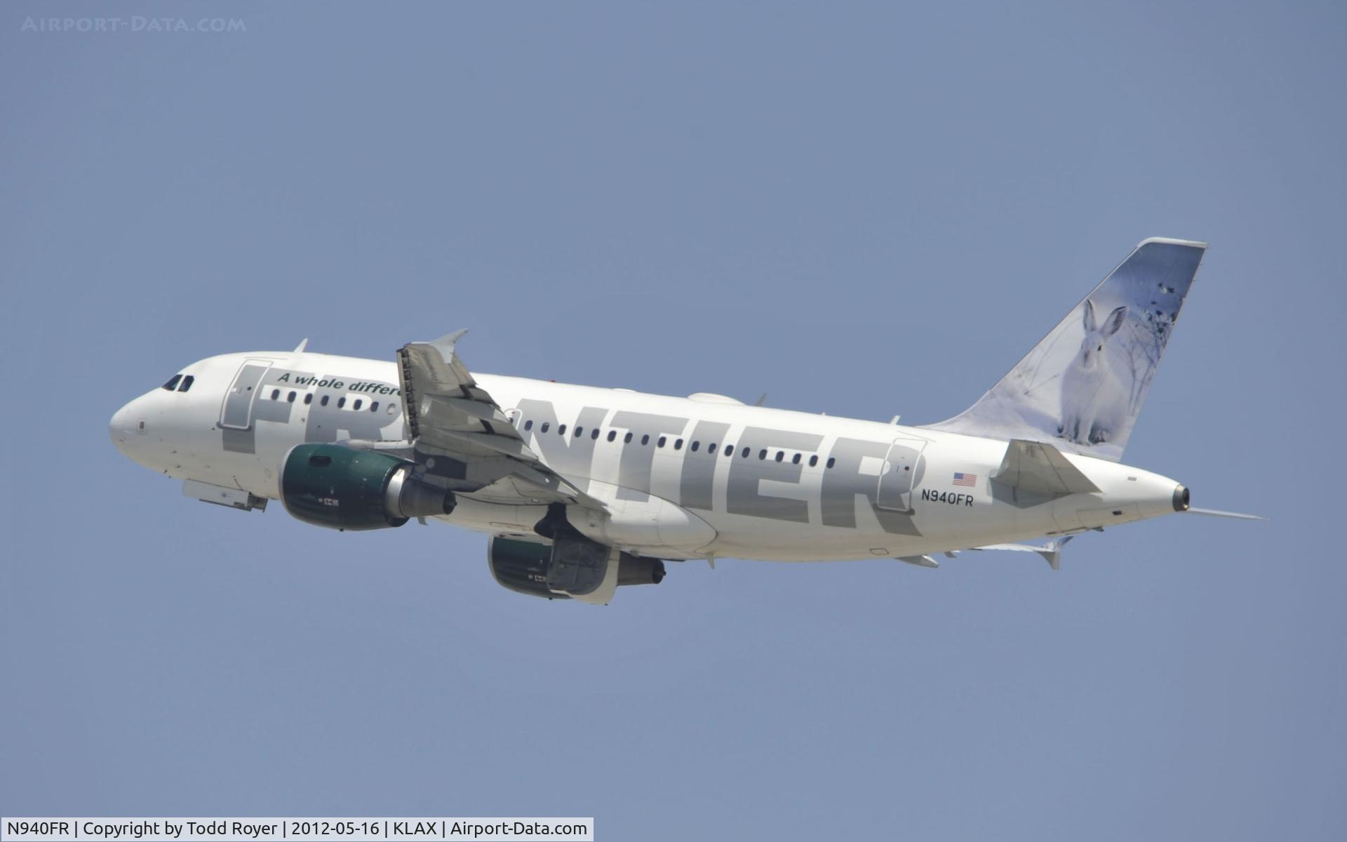N940FR, 2005 Airbus A319-111 C/N 2465, Departing LAX on 25R