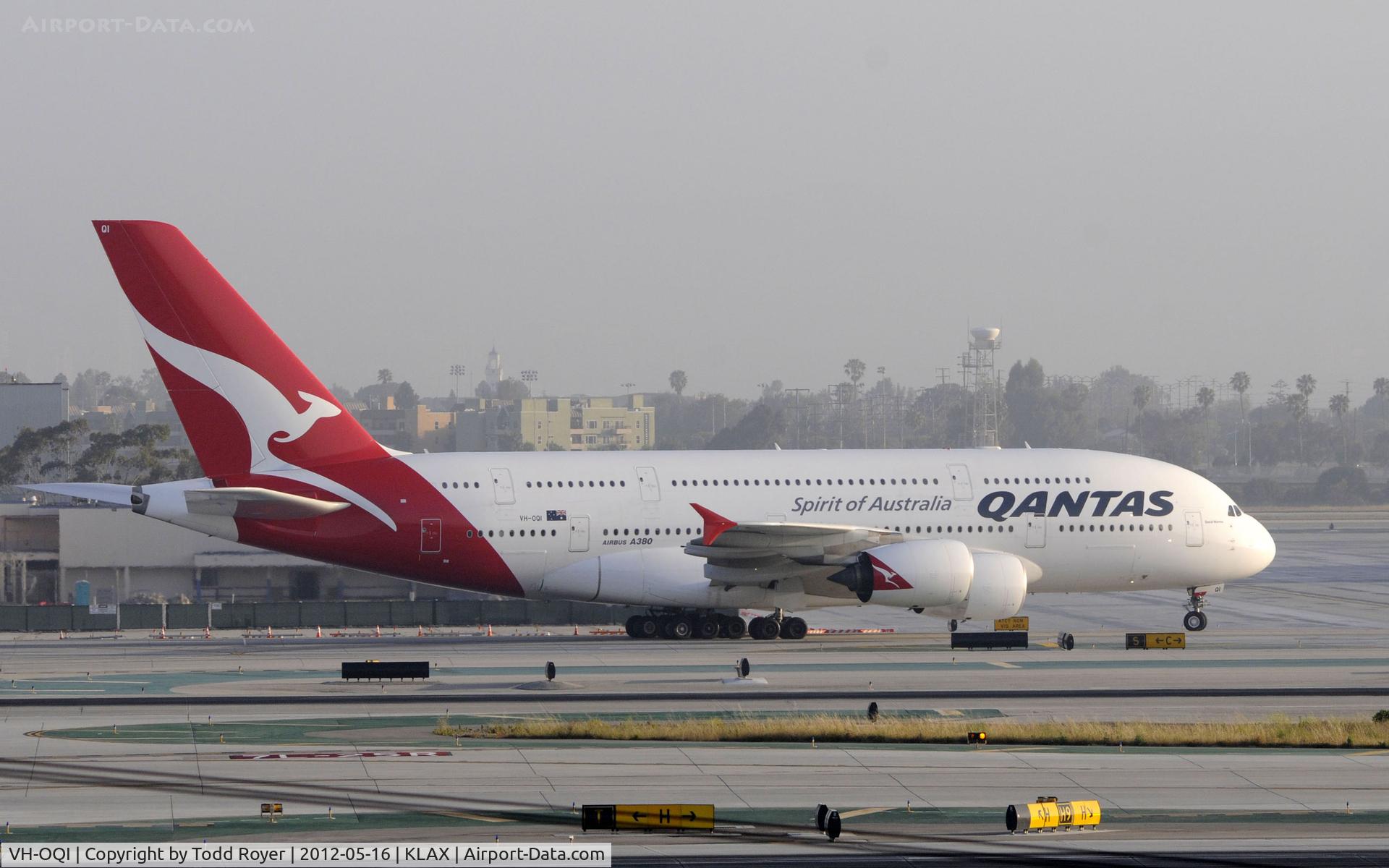 VH-OQI, 2010 Airbus A380-842 C/N 055, Taxiing to gate at LAX