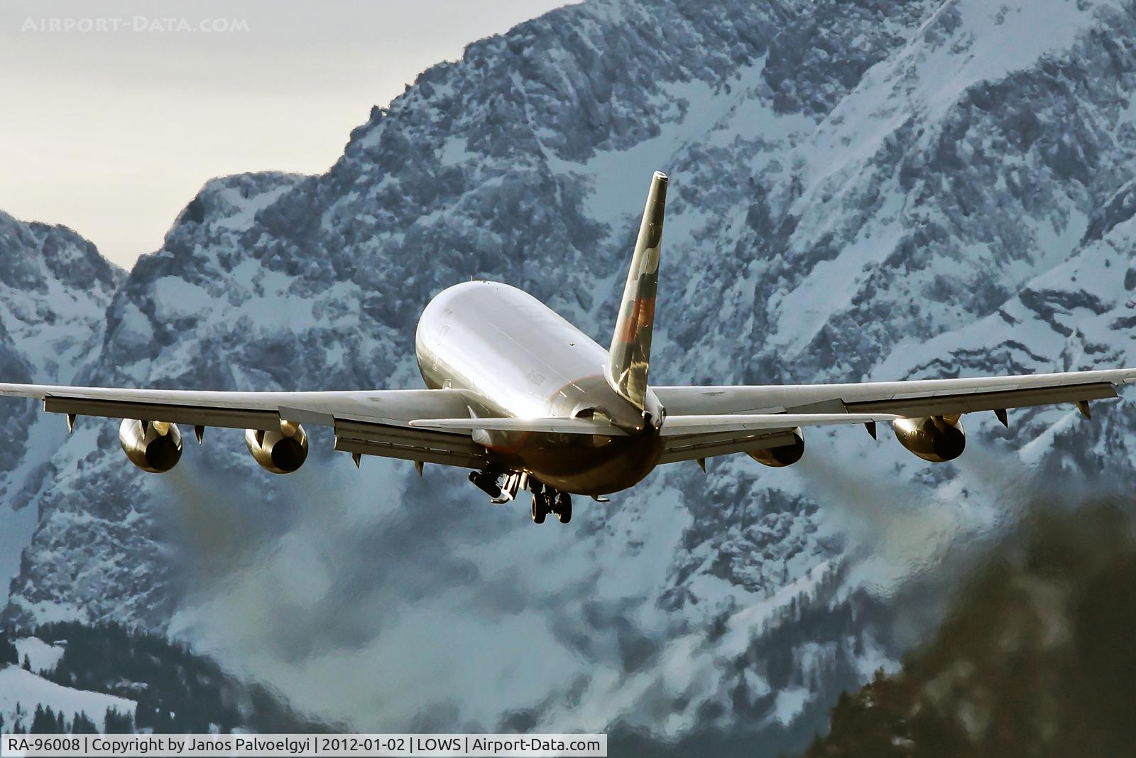 RA-96008, 1992 Ilyushin Il-96-300 C/N 74393201005, Aeroflot Ilyushin IL-96-300 after take off in LOWS/SZG
