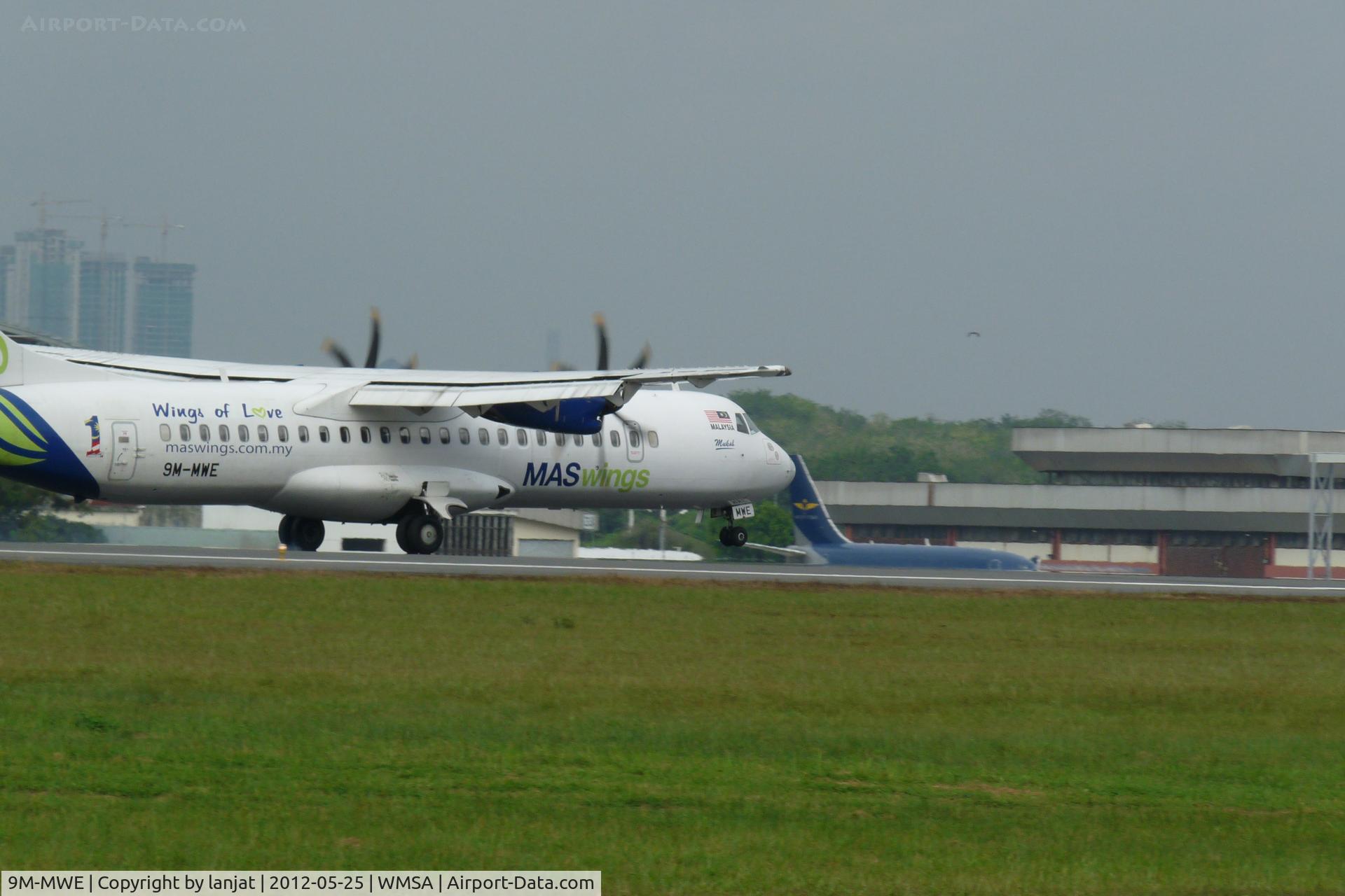 9M-MWE, 2009 ATR 72-212A C/N 885, Suprised