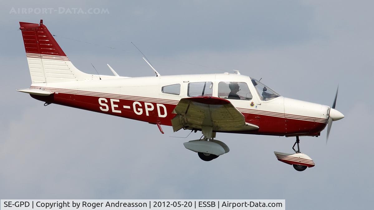 SE-GPD, 1977 Piper PA-28-151 Cherokee Warrior C/N 28-7715242, Sturup Flygklubb