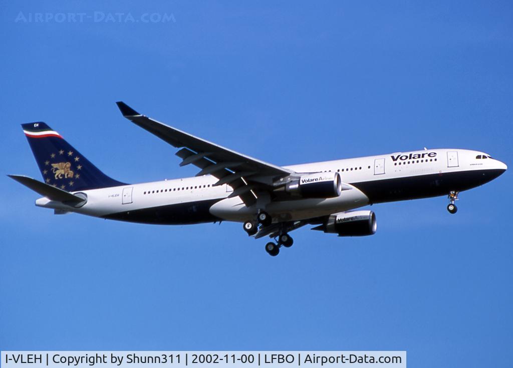 I-VLEH, 2002 Airbus A330-202 C/N 504, Landing rwy 14R