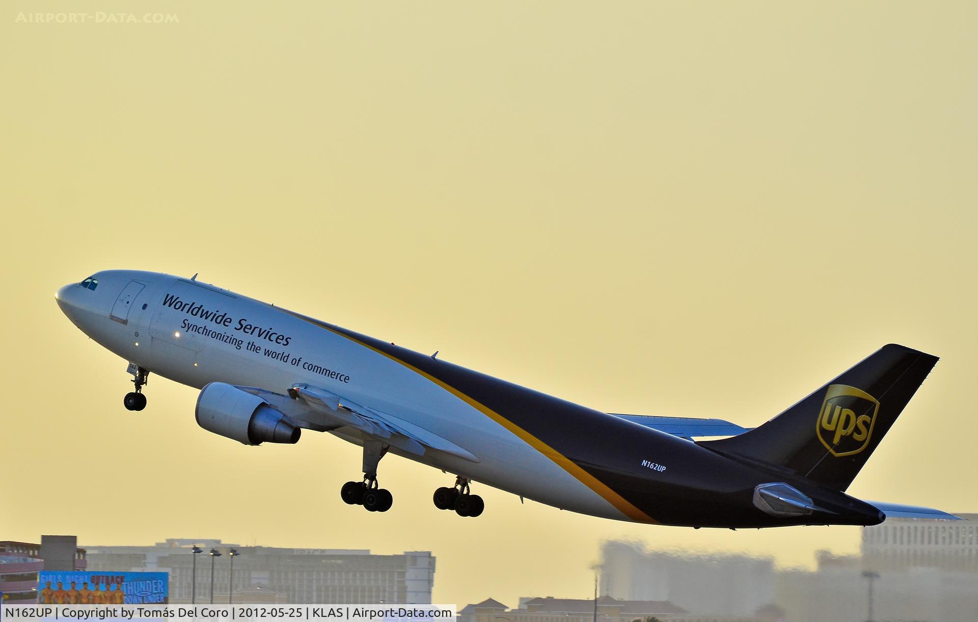 N162UP, 2005 Airbus A300F4-622R C/N 0851, N162UP United Parcel Service - UPS Airbus A300F4-622R (cn 851)

- Las Vegas - McCarran International (LAS / KLAS)
USA - Nevada, May 25, 2012
Photo: Tomás Del Coro