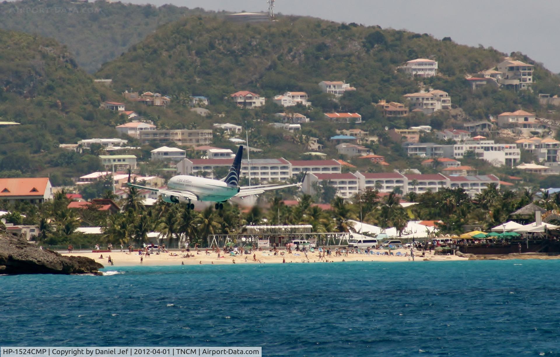HP-1524CMP, 2004 Boeing 737-7V3 C/N 33705, HP-1524CMP