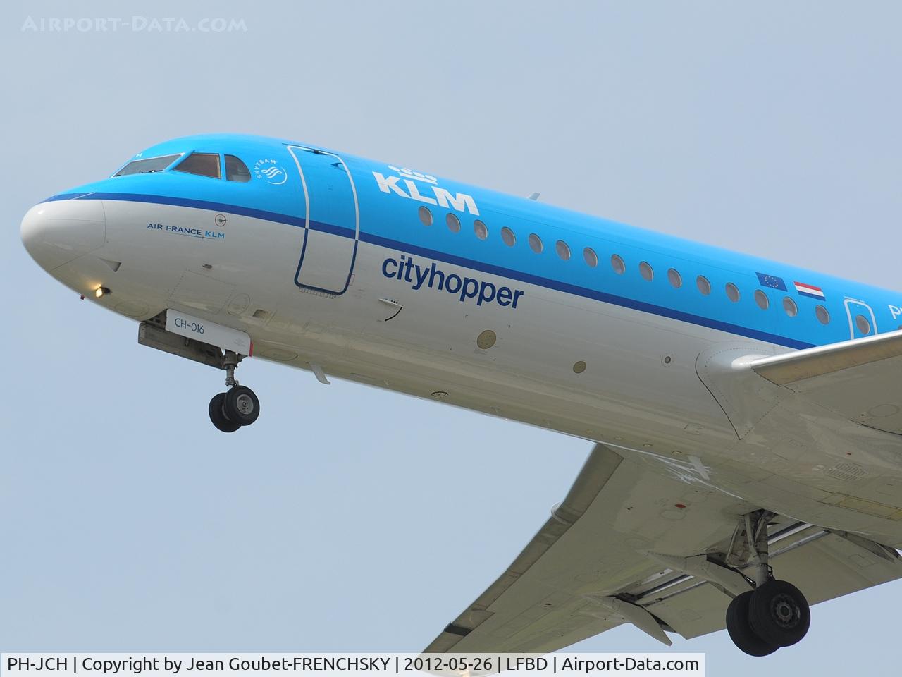 PH-JCH, 1994 Fokker 70 (F-28-0070) C/N 11528, KLM1315 from AMS landing 23