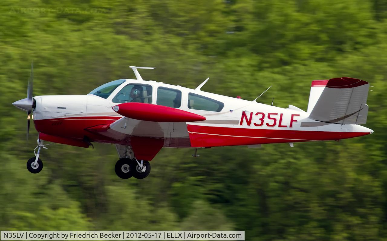 N35LV, 1969 Beech V35A Bonanza C/N D-8900, on final RW06