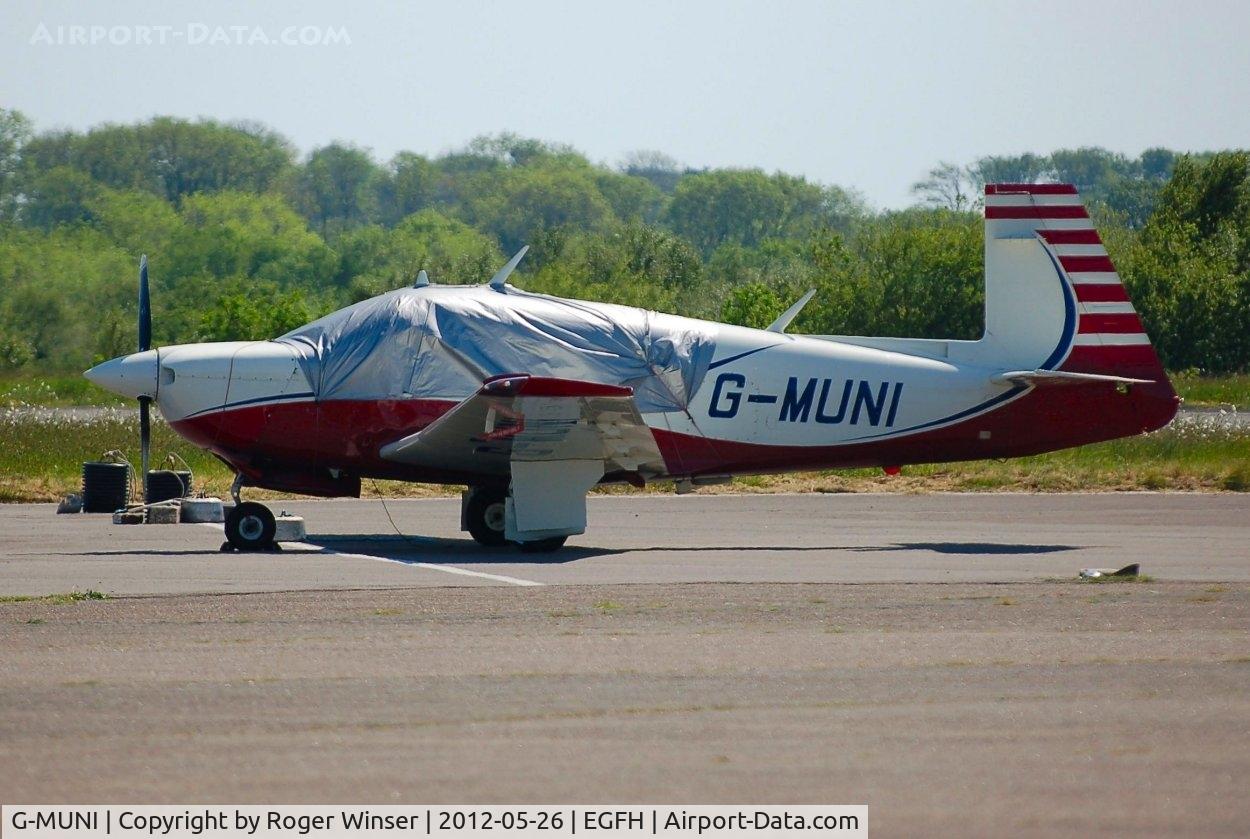 G-MUNI, 1989 Mooney M20J 201 C/N 24-3118, Visiting Mooney 201.