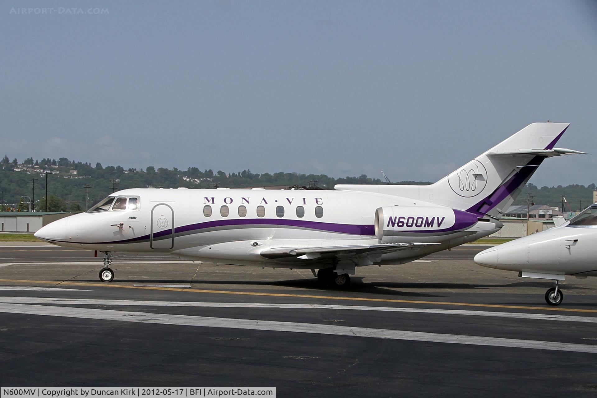 N600MV, 1993 British Aerospace BAe.125-1000A C/N 259036, Nice Hawker with titles!