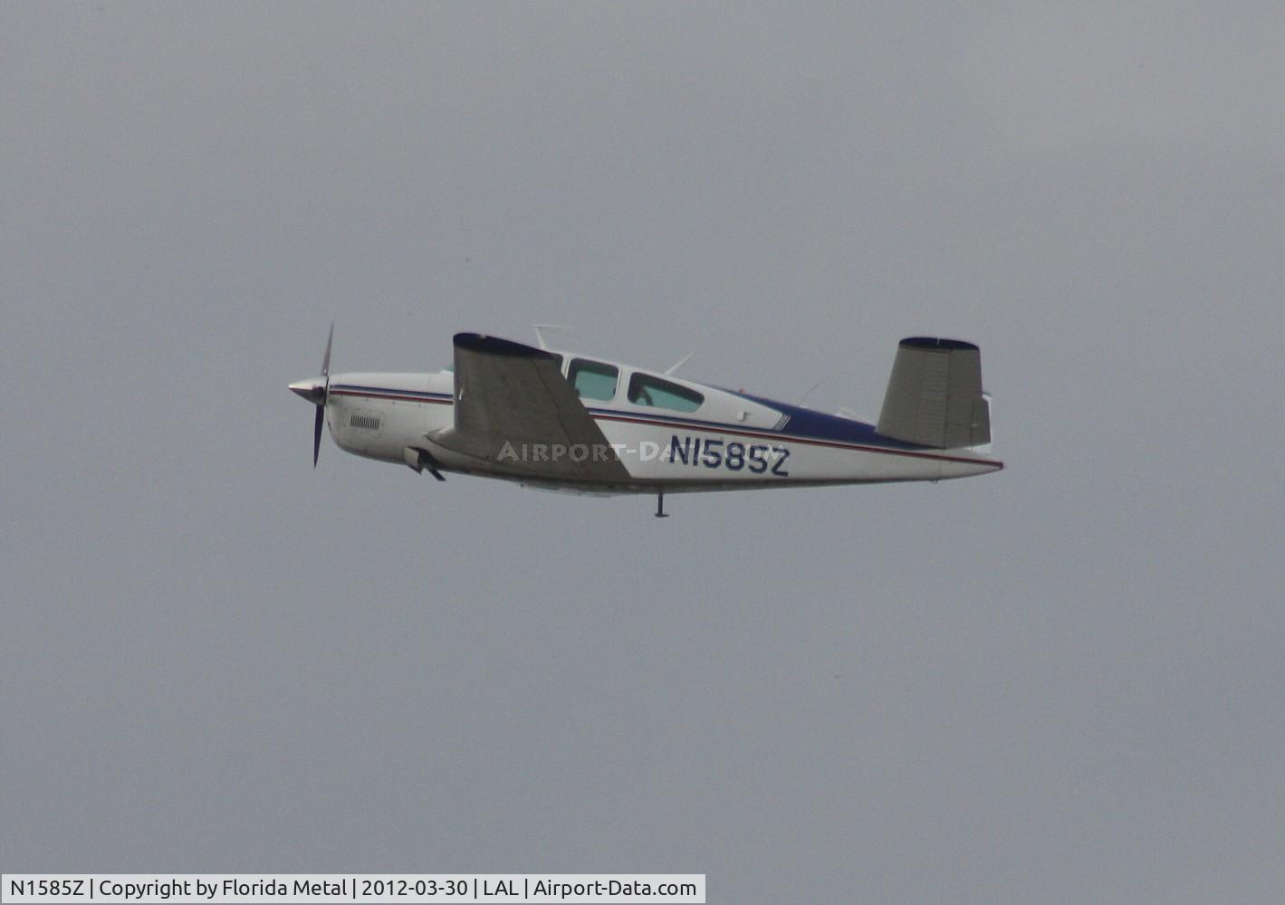 N1585Z, 1961 Beech P35 Bonanza C/N D-6883, Beech P35