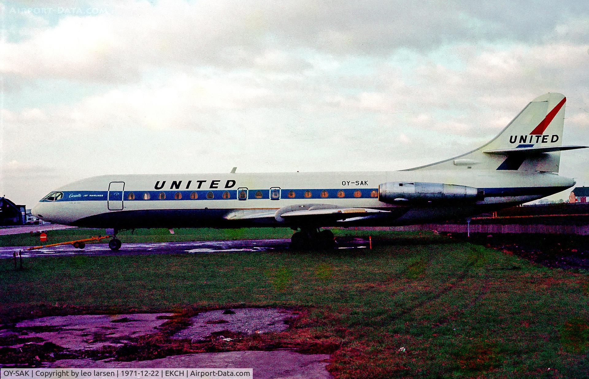 OY-SAK, 1961 Sud Aviation SE-210 Caravelle VI-R C/N 99, Copenhagen Kastrup 22.12.71 in United c/s