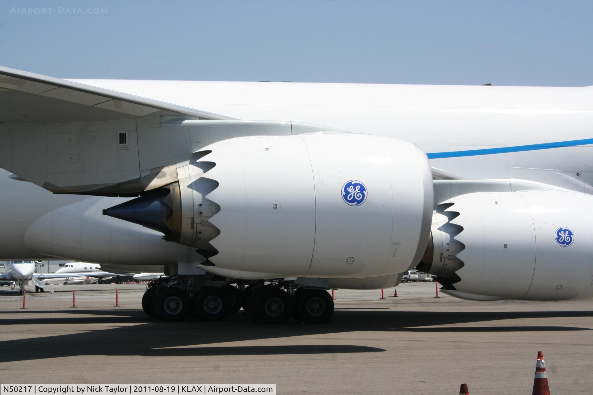 N50217, 2010 Boeing 747-8R7F C/N 35806, Atlantic ramp