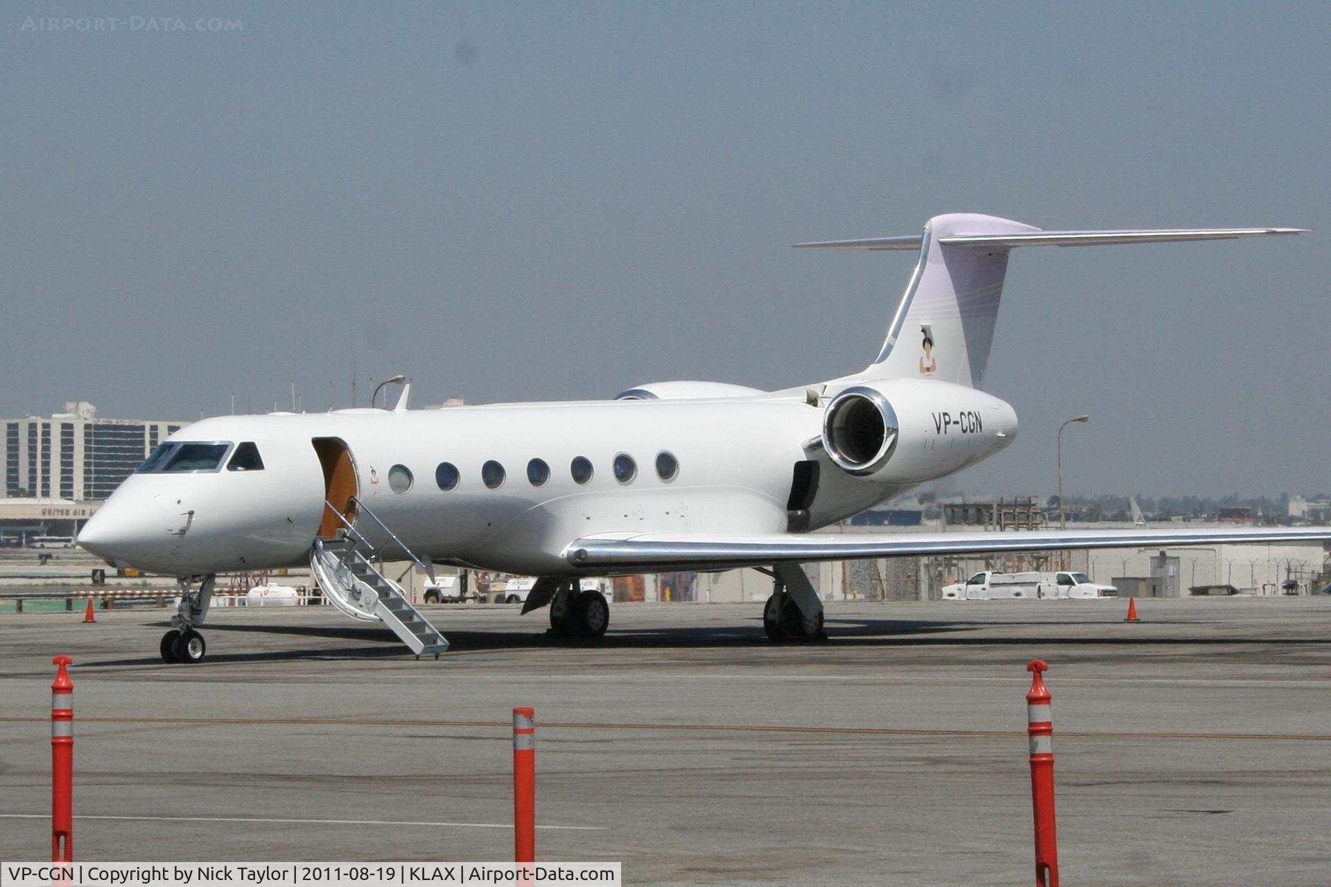VP-CGN, 2007 Gulfstream Aerospace V-SP G550 C/N 5149, Atlantic ramp