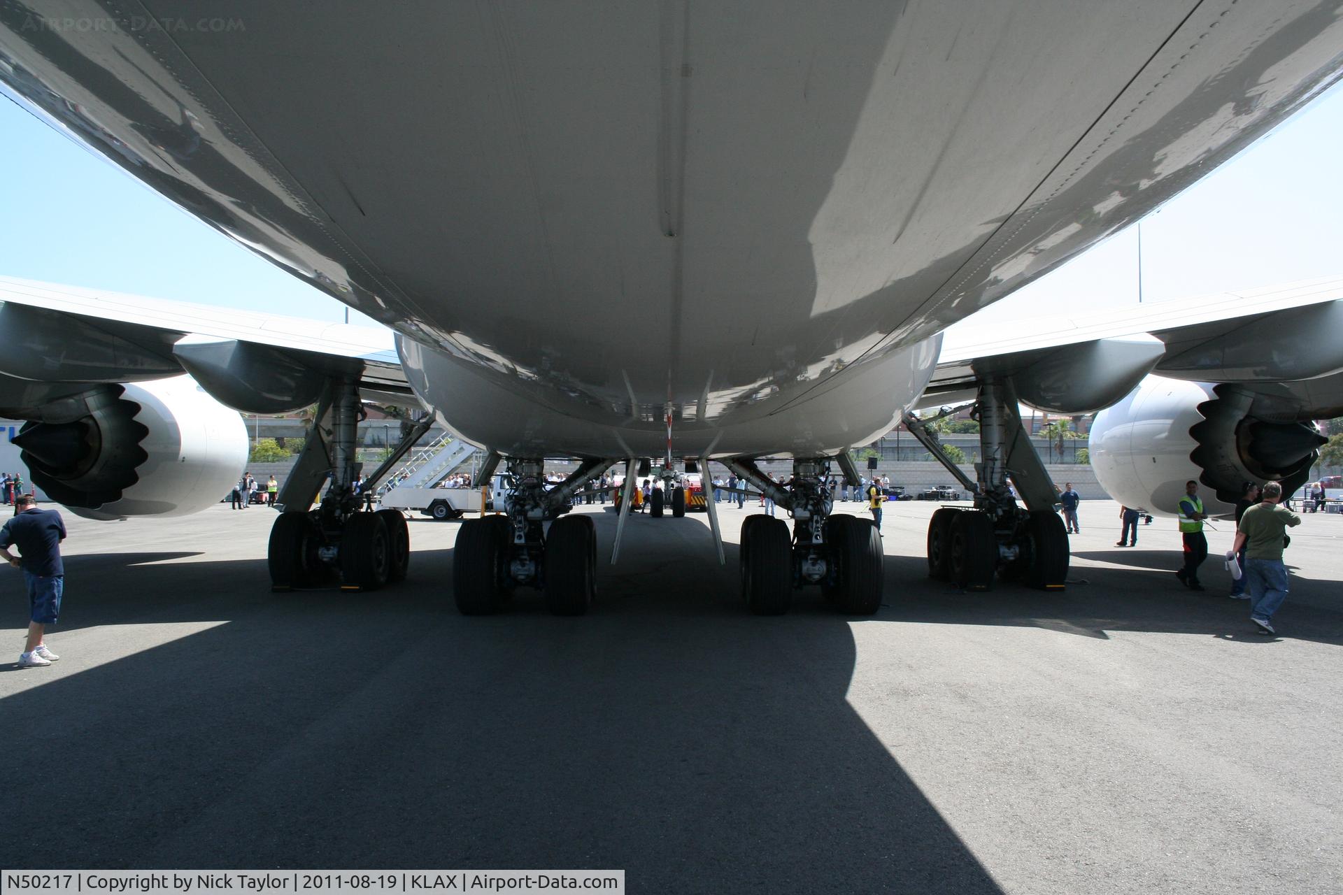 N50217, 2010 Boeing 747-8R7F C/N 35806, The view looking forward