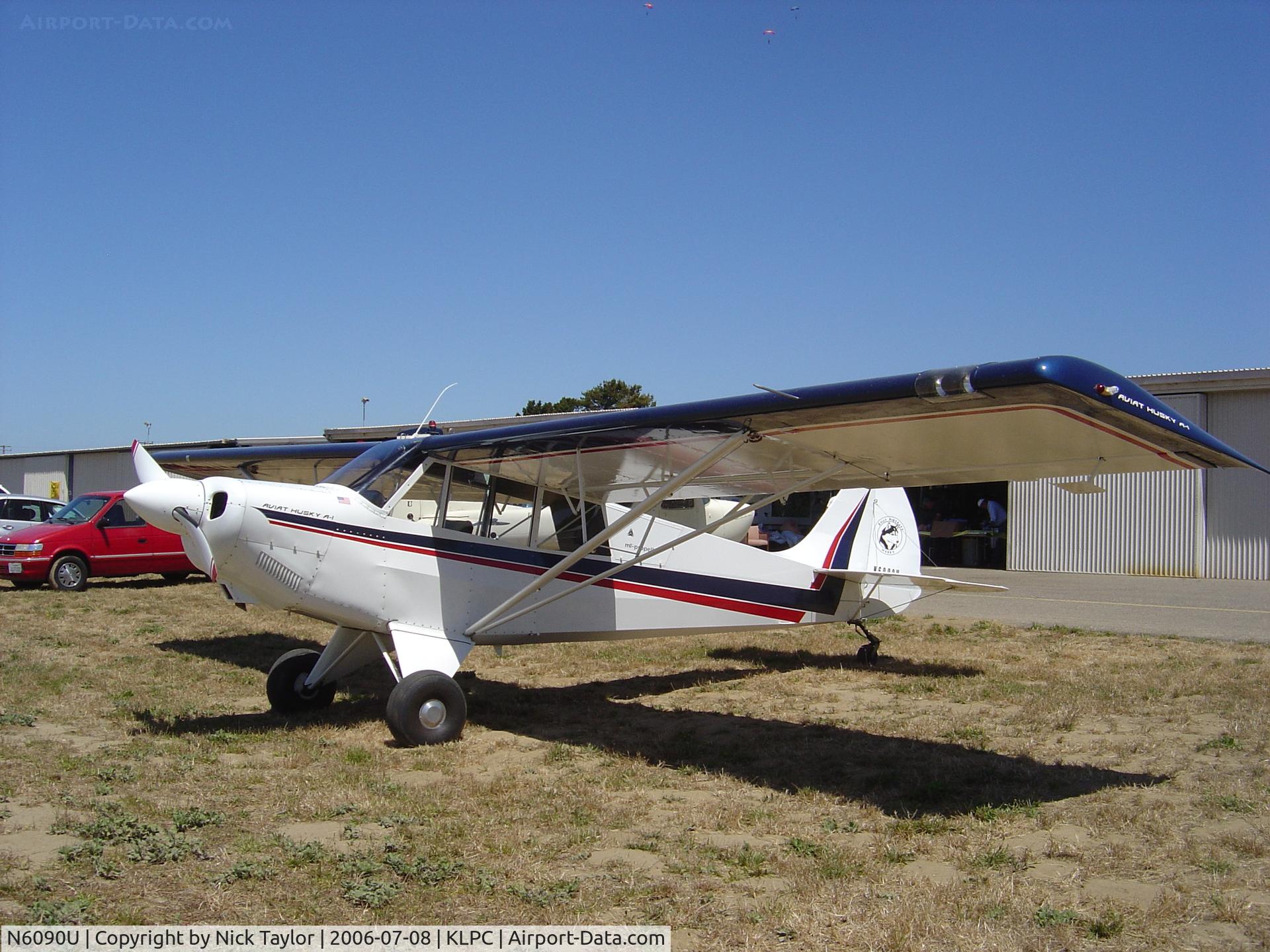 N6090U, 1995 Aviat A-1 Husky C/N 1300, Lompoc Piper Cub Fly-in 2006