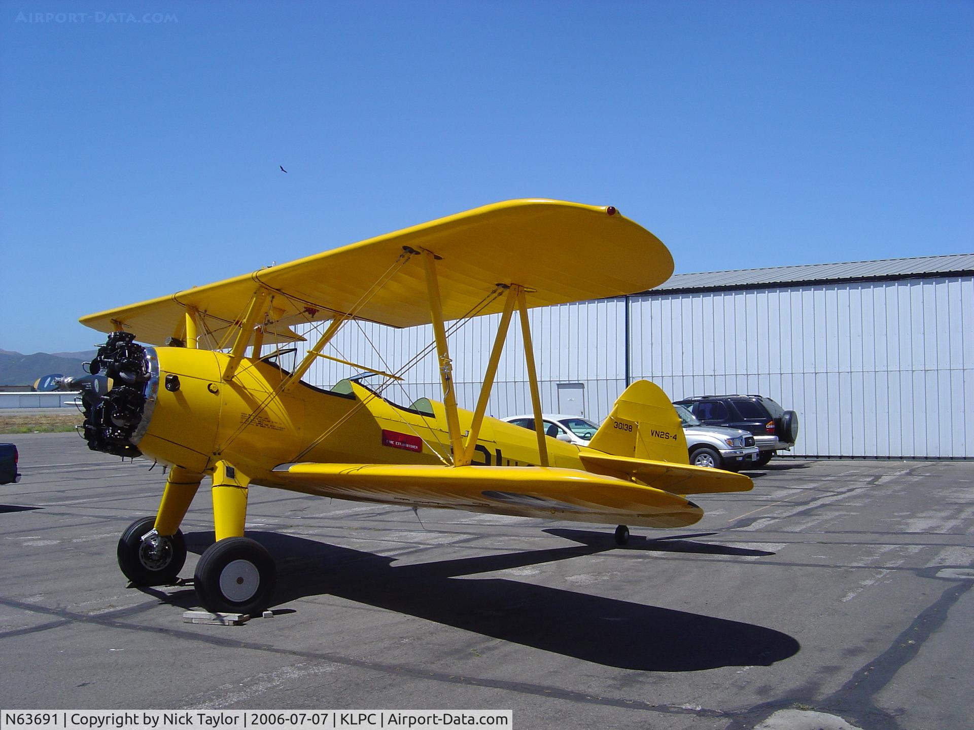 N63691, 1942 Boeing N2S-4 Kaydet (A75N1) C/N 75-3592, Lompoc Piper Cub Fly-in 2006