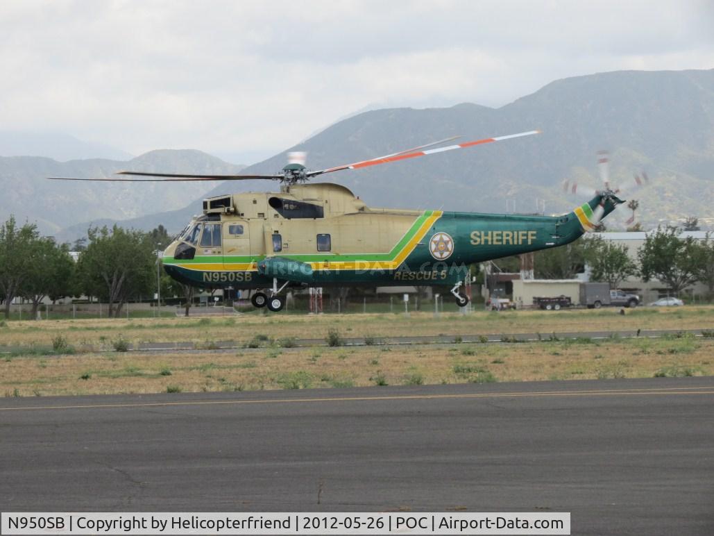 N950SB, Sikorsky SH-3H Sea King C/N 61372, Main rotors turning up for lift and ship heading west