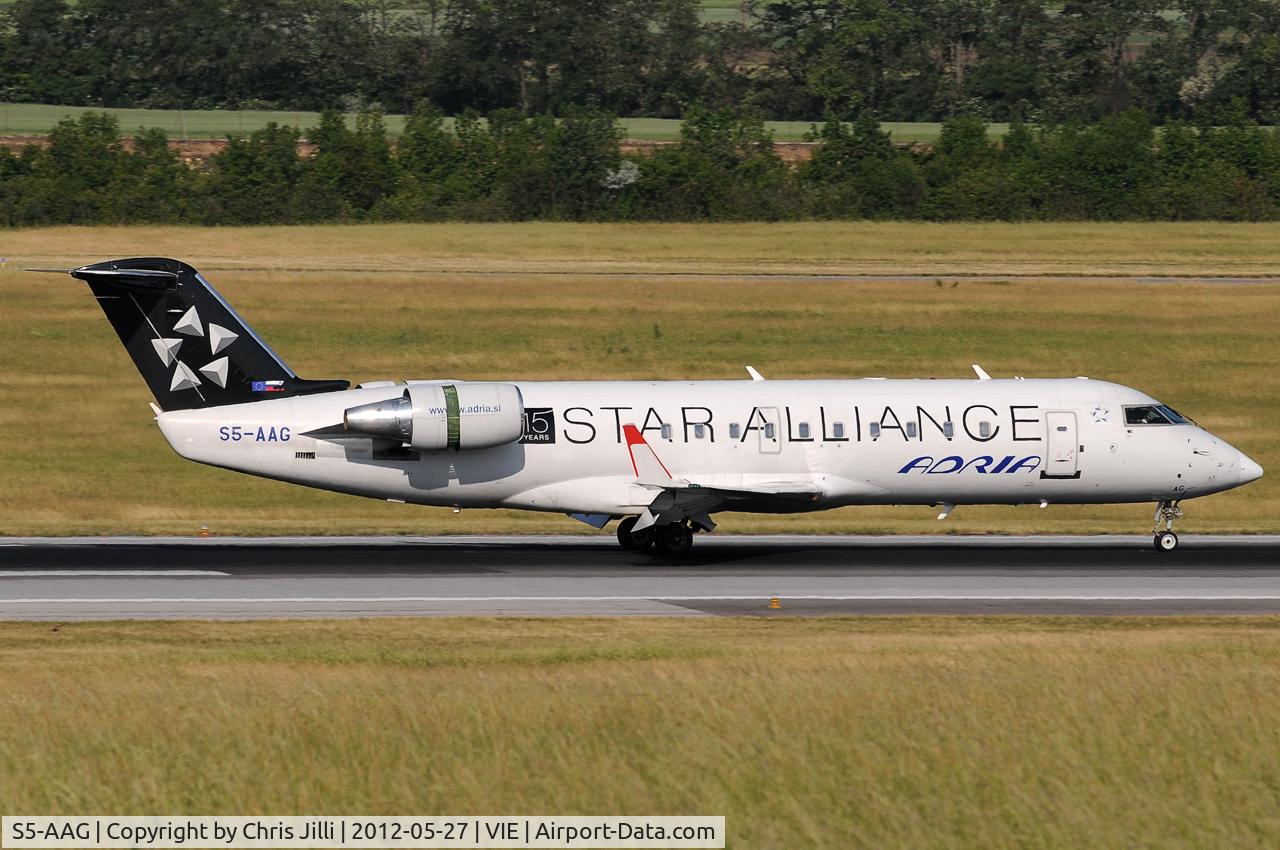 S5-AAG, 2000 Canadair CRJ-200LR (CL-600-2B19) C/N 7384, Star Alliance