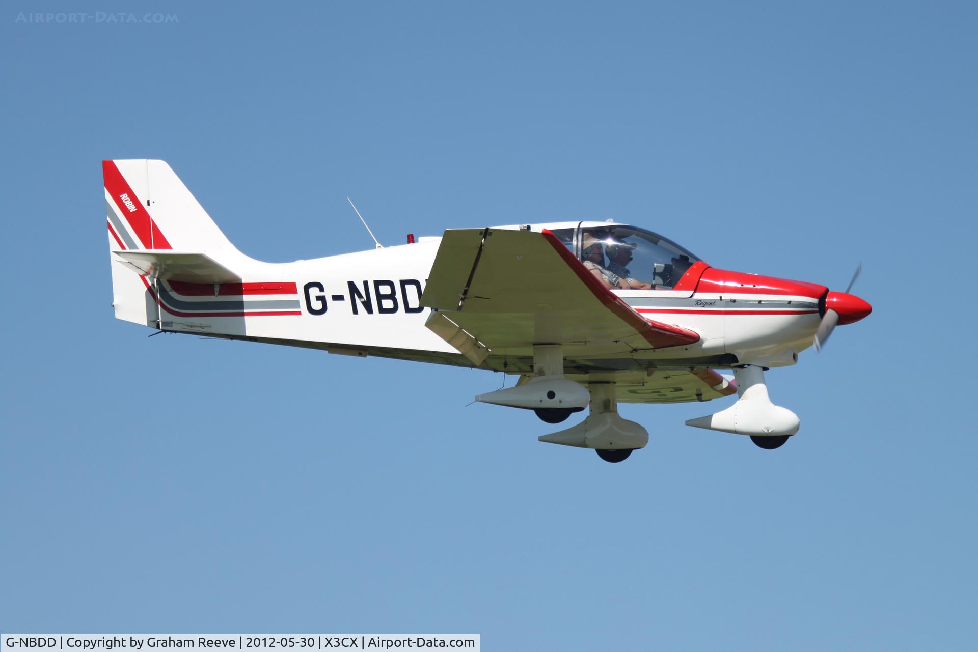 G-NBDD, 1976 Robin DR-400-180 Regent Regent C/N 1103, About to land at Northrepps.