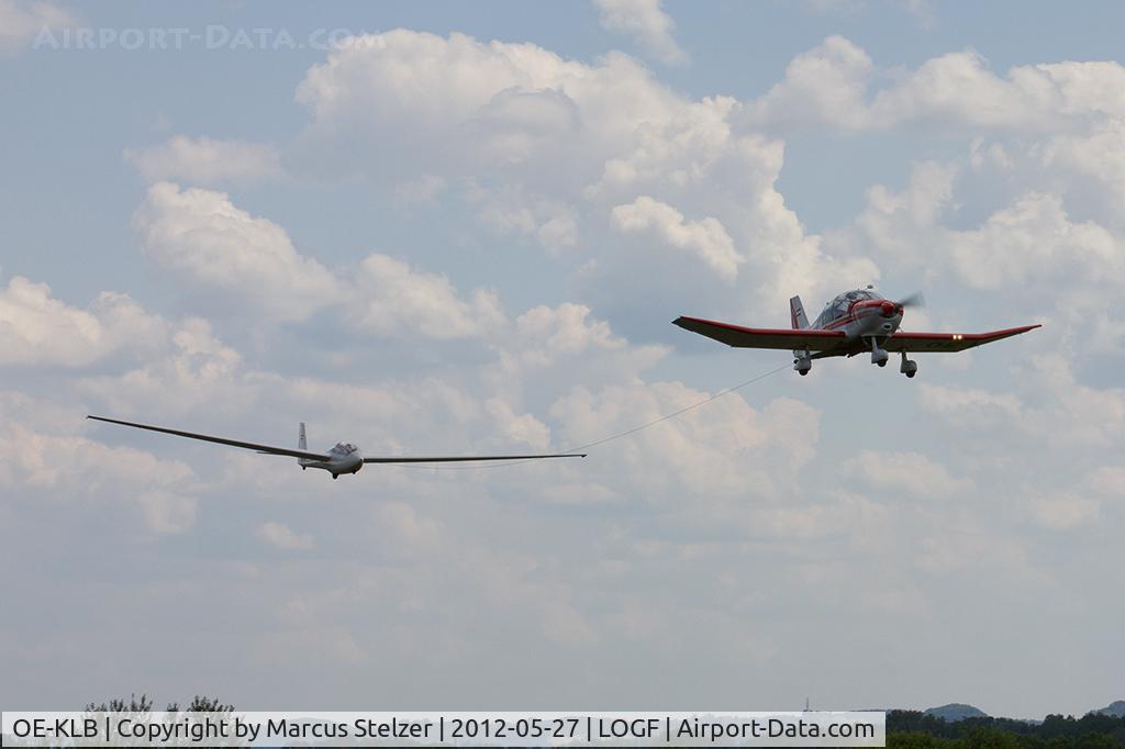 OE-KLB, Robin DR-400-180R Remorqueur Regent C/N 2180, Segelflugschlepp mit OE-5439 Scheibe SF-34