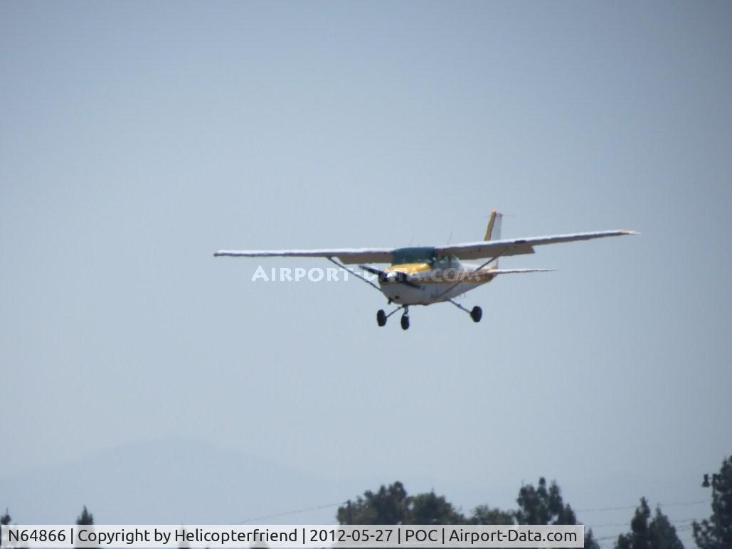 N64866, 1982 Cessna 172P C/N 17275639, On final for 26L